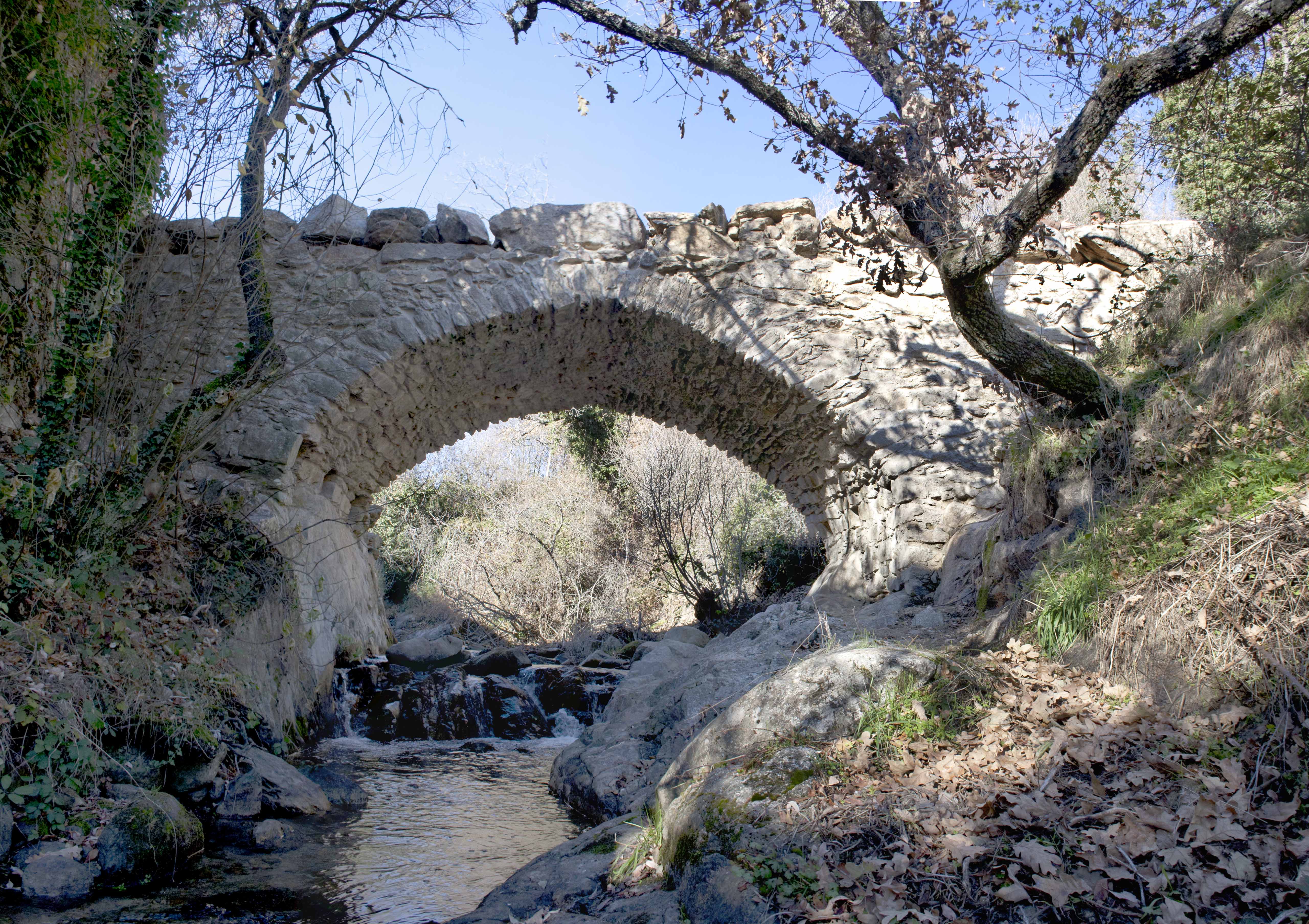 Plan de actuación sobre puentes históricos. Puente de Salustiano, MIraflores de la Sierra