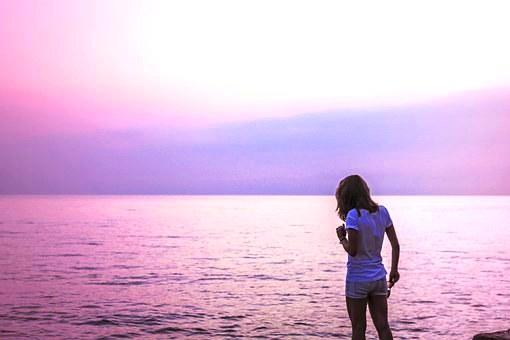 Mar Mujer en el mar