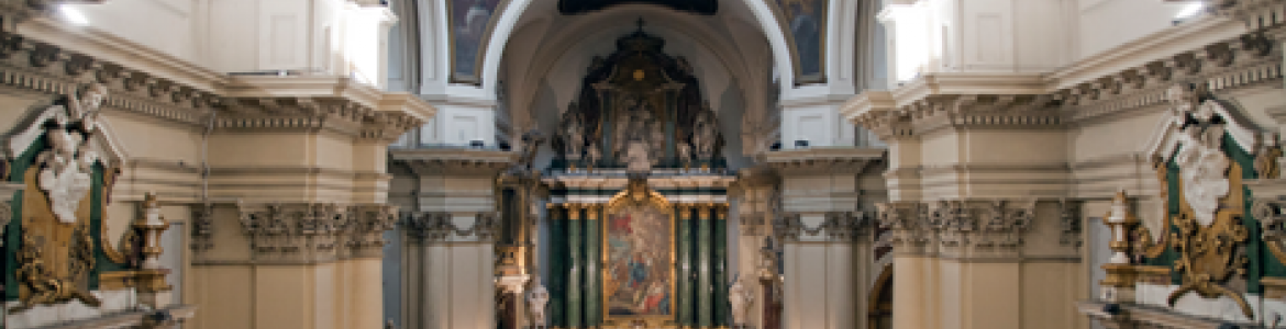 Restauración de fachadas de la iglesia de Santa Bárbara Restauración de fachadas de la iglesia de Santa Bárbara