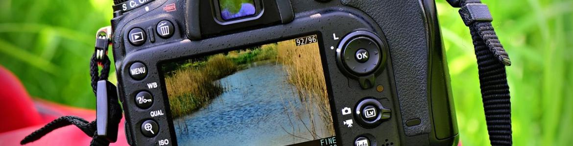 Foto paisaje Cámara de fotos enfocando un paisaje