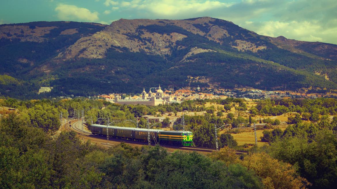 La Comunidad de Madrid propone tres rutas en trenes históricos para conocer su patrimonio La Comunidad de Madrid propone tres rutas en trenes históricos para conocer su patrimonio