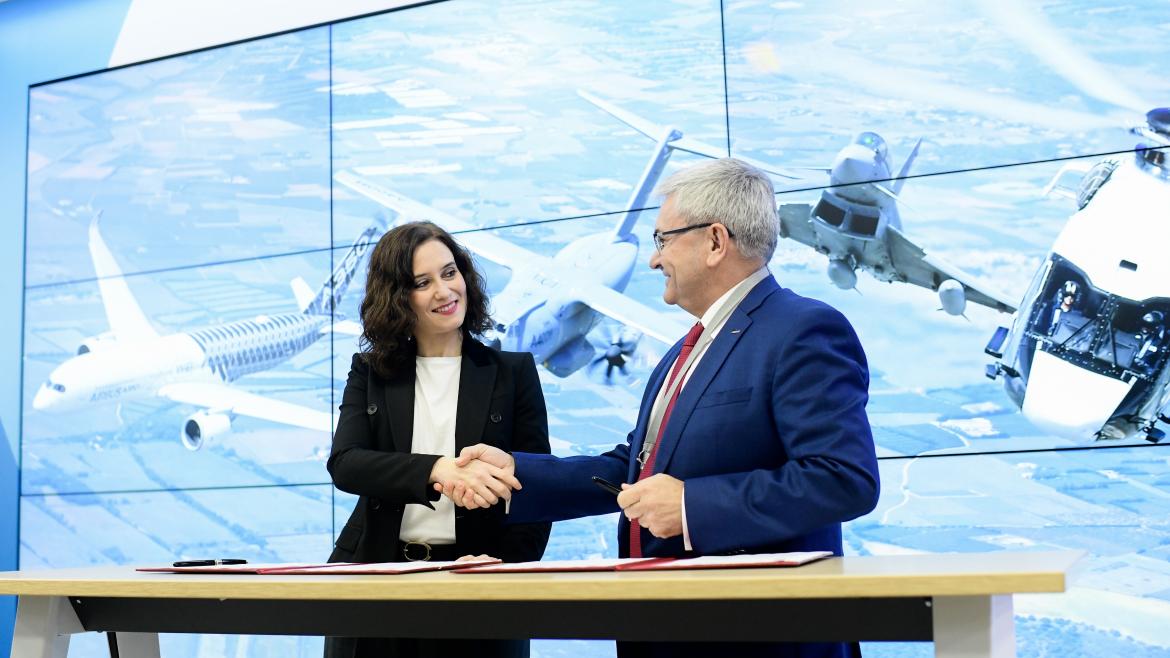 Díaz Ayuso suscribe un convenio con Airbus Díaz Ayuso durante su visita a Airbus