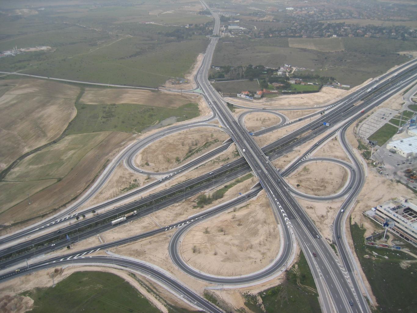 M-505 imagen con varias carreteras y los enlaces entre las mismas