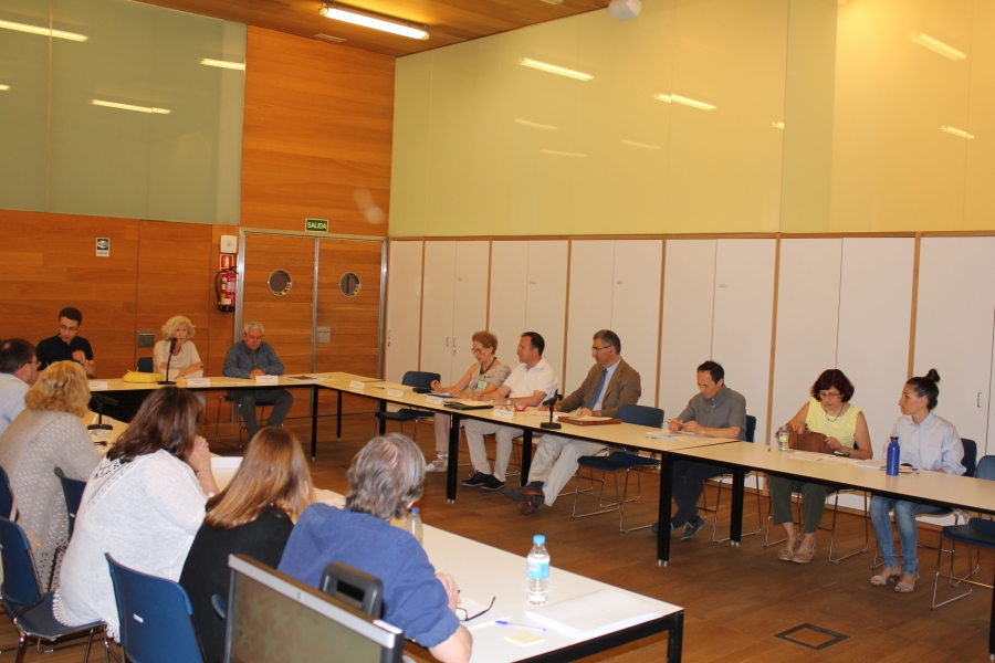 El Consejo de Archivos aprueba la eliminaci&oacute;n de cerca de 1.300 metros lineales de documentos