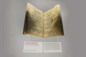 Un documento del Archivo Regional presente en la exposici&oacute;n &lsquo;Lope y el Teatro del Siglo de Oro&rsquo;