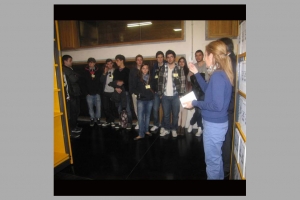 El Archivo Regional realiza visitas con clases pr&aacute;cticas dirigidas a los alumnos de Historia