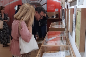 La Comunidad presenta la exposici&oacute;n permanente 'ZonArchivos'