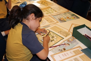 Los ni&ntilde;os madrile&ntilde;os conocen los archivos divirti&eacute;ndose