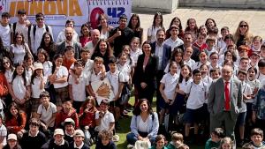 La consejera de Educación, Ciencia y Universidades en la entrega de los premios a los centros ganadores