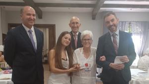 Premio a la mejor actitud para Francisca y Alba premio mejor actitud francisca y alba