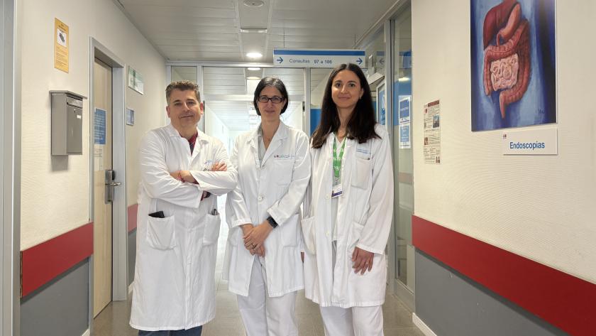 Profesionales del Servicio de Aparato Digestivo del Hospital Universitario Infanta Leonor en el Área de Endoscopias