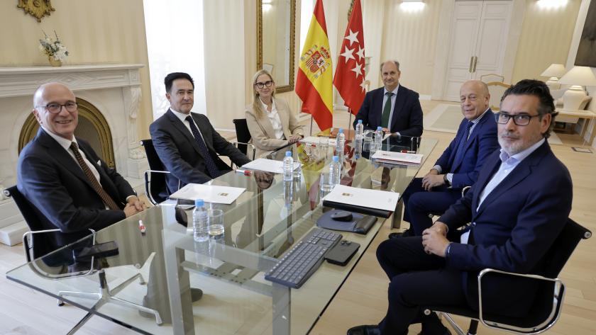 La Comunidad de Madrid se reúne con Cisco para identificar oportunidades de crecimiento en IA, tecnologías duales y comunicaciones seguras El consejero López-Valverde reunido con altos cargos de la multinacional tecnológica Cisco