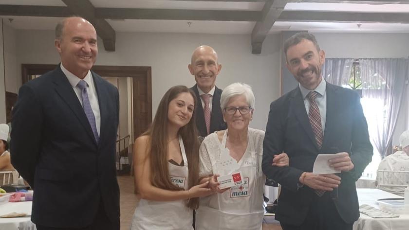Premio a la mejor actitud para Francisca y Alba premio mejor actitud francisca y alba