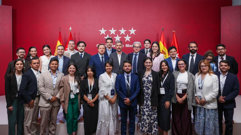 El consejero García Martín en el encuentro del World Jurist Young Program