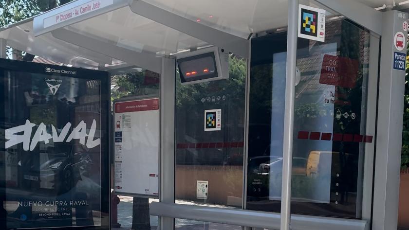 La Comunidad de Madrid incorpora mapas interactivos en las marquesinas para mejorar la información y la conectividad de los viajeros Marquesinas interactivas
