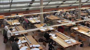Interior Biblioteca Cardenal Cisneros Alcalá de Henares