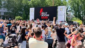 Concierto de los Billy Boom Band en la Plaza España