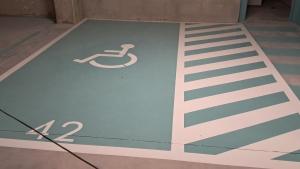 Foto41: May 2026 - Señalización garaje (Majadahonda)