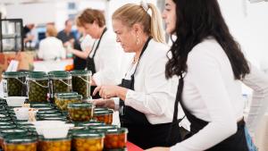 La Comunidad de Madrid celebra la 14ª edición del mercado itinerante La Despensa de Madrid 