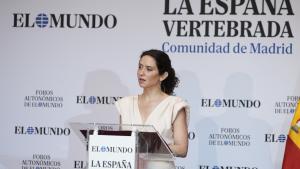 La presidenta Isabel Díaz Ayuso durante el encuentro informativo organizado por el El Mundo