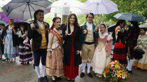 La presidenta Isabel Díaz Ayuso en la tradicional ofrenda floral a los Héroes del 2 de Mayo de 1808 en el cementerio de la Florida