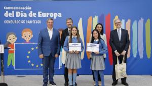La Comunidad de Madrid, en la entrega de la VIII edición del premio de la Asociación de Veterinarios de Las Ventas Los consejeros García Martín y Zarzalejo en la 22ª edición del tradicional concurso de carteles sobre la historia y los valores de la Unión Europea