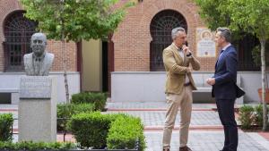 El consejero Carlos Novillo clausurando la gala de la Asociación de Veterinarios de Las Ventas