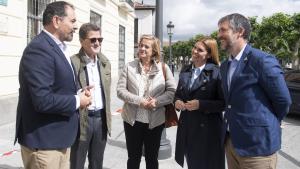 El consejero García Martín en una ruta de tapas en Alcalá de Henares