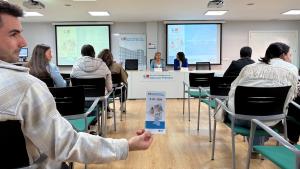 SERMAS El SERMAS celebra un encuentro con los 62 sanitarios que finalizan su periodo de residencia de dos años en dispositivos de Atención Primaria