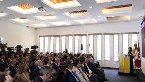 La presidenta Isabel Díaz Ayuso en la Cámara de comercio española en México