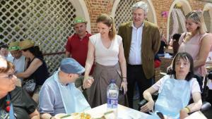 La consejera Dávila en la Fiesta de la Primavera