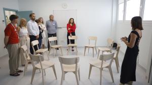 La consejera Matute en el nuevo hospital de día en Arganda del Rey