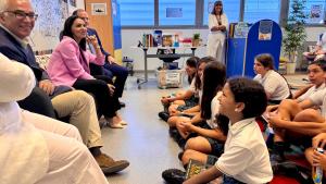 La consejera Mercedes Zarzalejo durante la presentación del Plan para ayudar a mejorar los hábitos de lectura de los alumnos en las vacaciones estivales