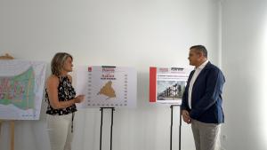 El consejero Jorge Rodrigo durante su visita al nuevo desarrollo urbanístico de los Ahijones en Vicálvaro