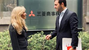 La consejera Albert en su visita a sedes centrales de NTT Data, Canon y Mitsubishi