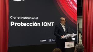 La Comunidad de Madrid reúne a expertos y a empresas tecnológicas para abordar los avances en materia de ciberprotección en el sector sanitario El consejero López-Valverde en el Centro Demostrador de Ciberseguridad