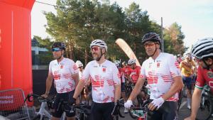 García Martín participa en la marcha cicloturista Sierra Norte Pueblos con Vida