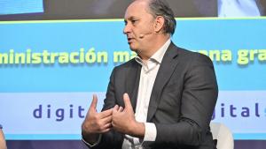 El consejero Miguel López-Valverde durante el DigitalES Summit 2026