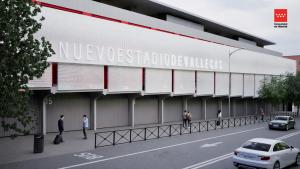 remodelación integral del estadio de Vallecas 