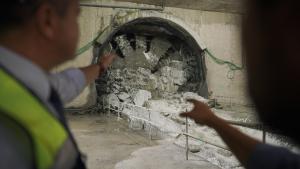 El consejero Jorge Rodrigo durante la unión de los dos frentes de excavación del túnel a la altura de la futura estación Madrid Río
