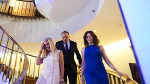 La presidenta Isabel Díaz Ayuso durante la inauguración del ciclo El pulso de nuestras comunidades: Madrid de 20minutos
