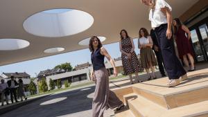 La presidenta Díaz Ayuso de visita en la Casa Avintia