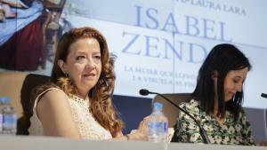 Fátima Matute en la presentación del libro de Isabel Zendal