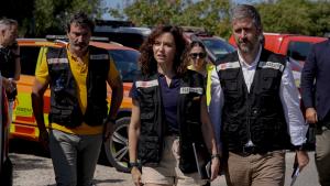 La presidenta Isabel Díaz Ayuso en el Puesto de Mando en Cenicientos