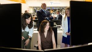La presidenta Isabel Díaz Ayuso durante su visita al Centro Nacional de Drones de Telefónica