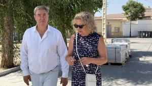 La Comunidad de Madrid destina 1,2 millones para mejorar servicios públicos y equipamientos municipales en Ciempozuelos y Titulcia El viceconsejero de Presidencia y Administración Local en Ciempozuelos y Titulcia