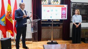 El consejero Miguel López-Valverde durante la presentación de una nueva infraestructura digital que reforzará la protección de datos de la Administración regional 
