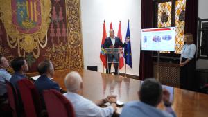 El consejero Miguel López-Valverde durante la presentación de una nueva infraestructura digital que reforzará la protección de datos de la Administración regional 
