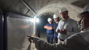 El consejero Miguel López-Valverde explica el uso eficiente de tecnologías de refrigeración de última generación que minimizan el consumo hídrico en centros de datos