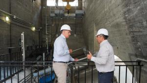 El consejero Miguel López-Valverde explica el uso eficiente de tecnologías de refrigeración de última generación que minimizan el consumo hídrico en centros de datos